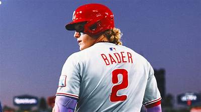 Harrison Bader Injury Leads to Exit from Yankees- What Happened to the Center Fielder?