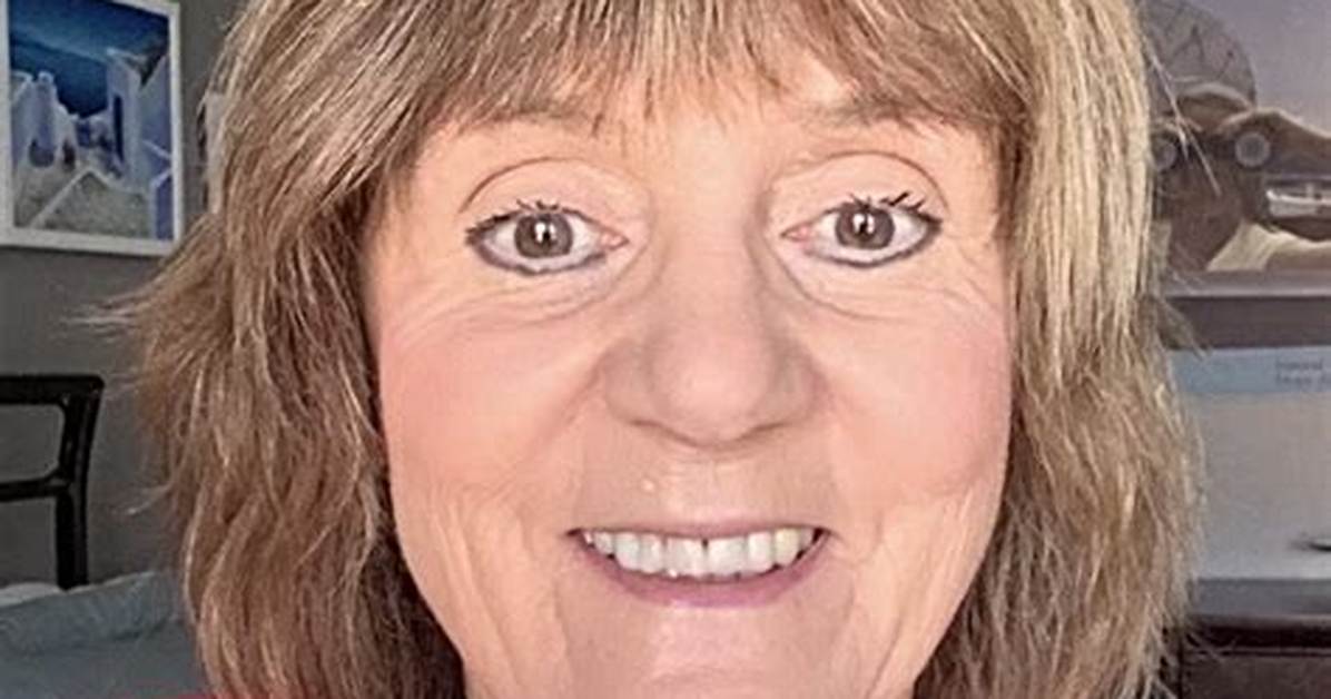 Heather Cooke - Age, Family, Bio