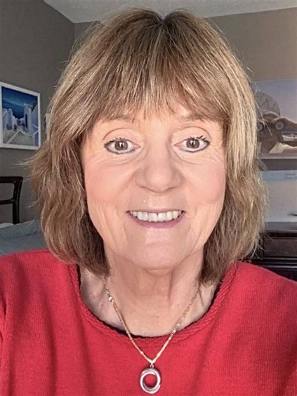 Heather Cooke - Age, Family, Bio