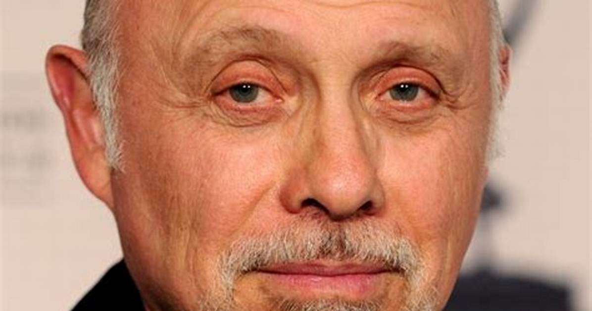 Hector Elizondo Net Worth - Wiki, Age, Weight and Height, Relationships, Family, and More