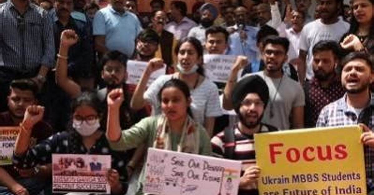 Help Them, Govt Should Use Its Resources: Sc to Centre on Ukraine-Returned Medical Students
