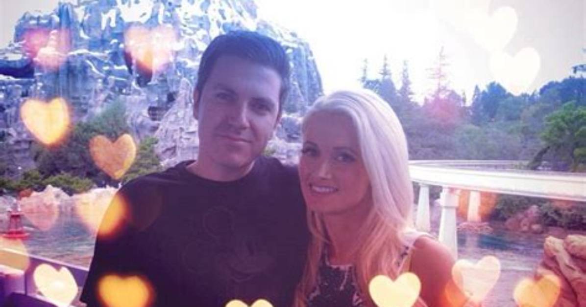 Holly Madison (Hef’s Ex-Girlfriend) Is Pregnant by Her Boyfriend of 9 Months