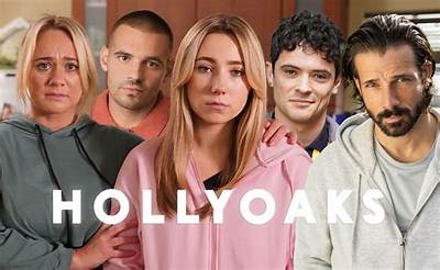 Hollyoaks - Cast, Ages, Trivia