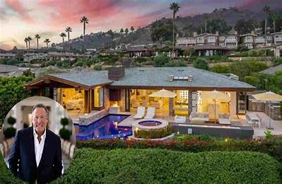 How Did Stephen Cloobeck Make His Money?