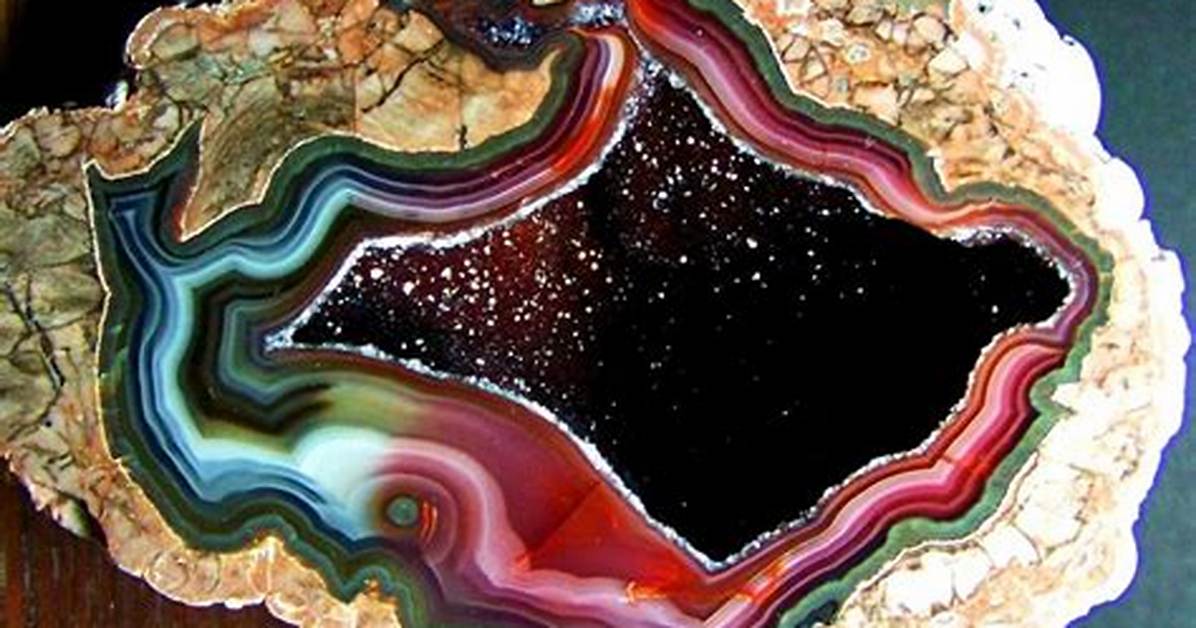 How Do You Color Geodes?