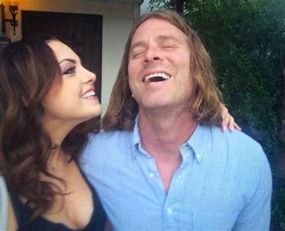 How Many Siblings Does Elizabeth Gillies Have? Meet Her Brother George Gillies