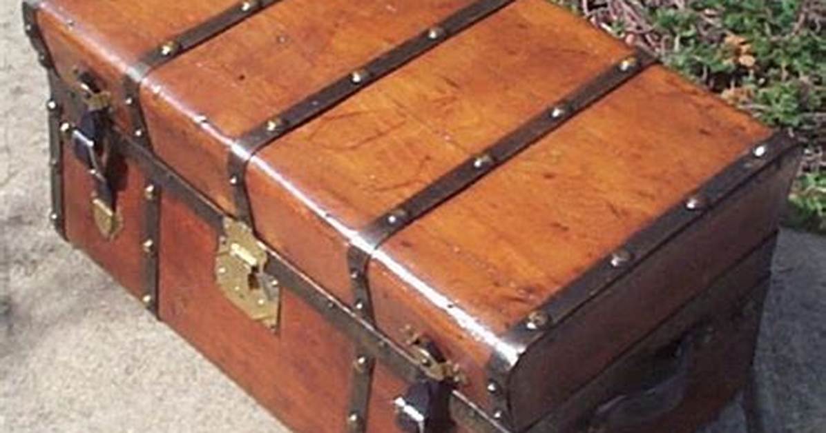 How Much Are Antique Trunks Worth?
