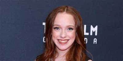 How Old Is Amybeth Mcnulty? Age, Teeth, Height, Parents, Dating
