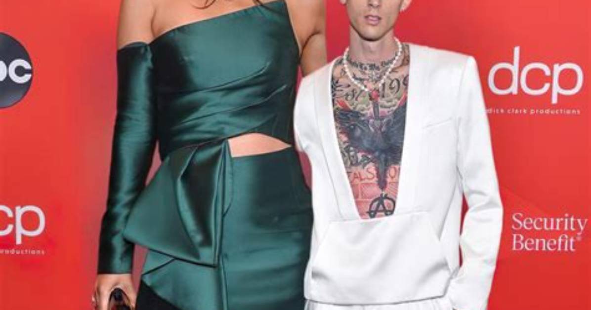 How Tall Is Megan Fox?