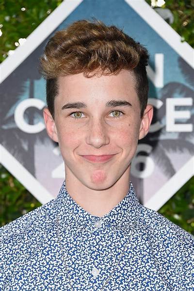Hunter Rowland Height, Net Worth, Age, Wiki, Who, Facts, Biography