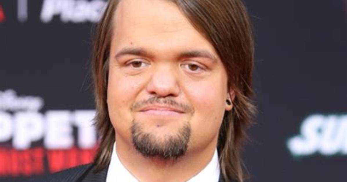 Ian Grushka - Age, Family, Bio