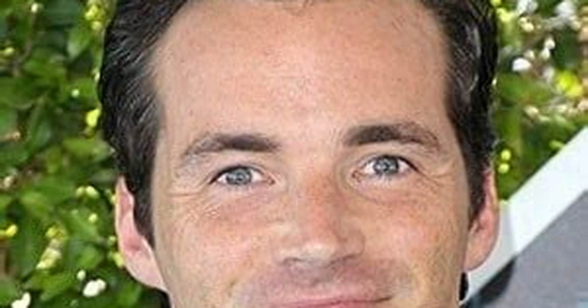Ian Harding - Age, Family, Bio