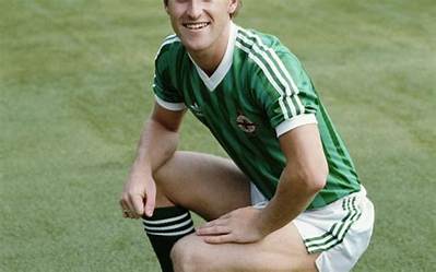 Ian Stewart Net Worth - Wiki, Age, Weight and Height, Relationships, Family, and More