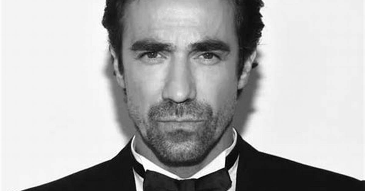 Ibrahim Celikkol - Age, Family, Bio