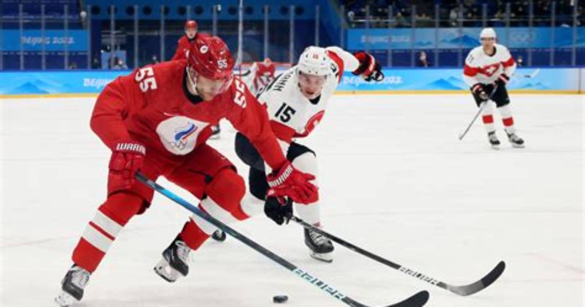 (Ice Hockey)