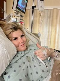 Influencer Meredith Staggers Says Her Migraine Turned out to Be a Life-Threatening Brain Aneurysm