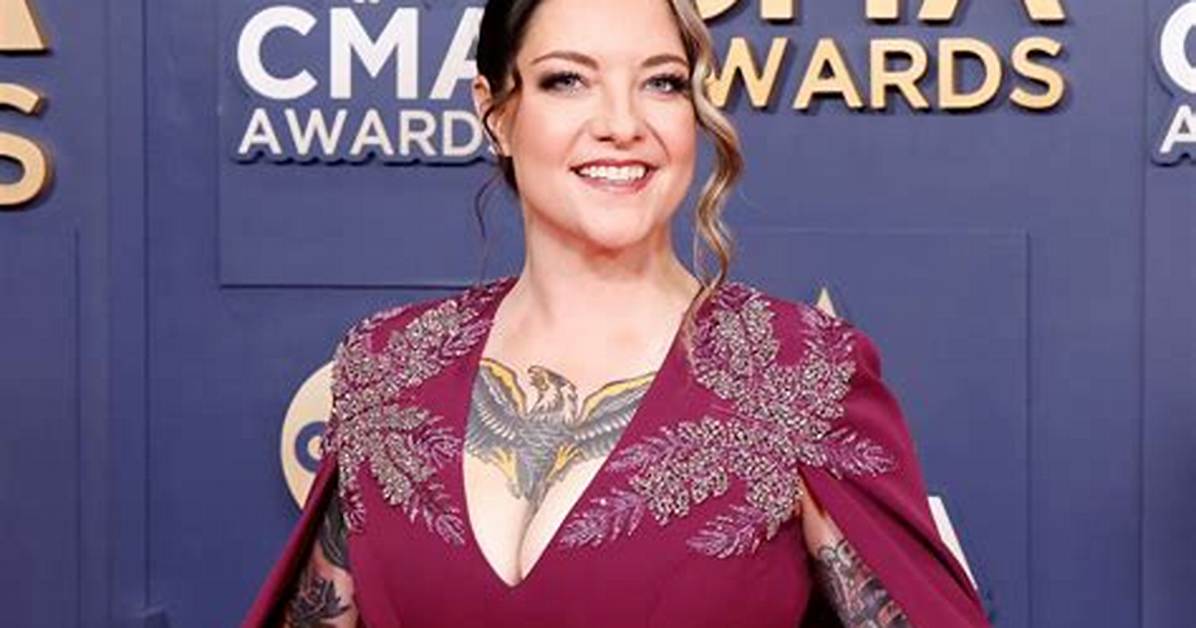 Is Ashley Mcbryde Gay? Know More About Her Life!