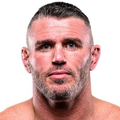 Is Chris Camozzi Married? Her Bio, Age, Wife, Net Worth, Height and Weight