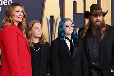 Is Chris Stapleton Jewish? His Religion Family and Net Worth