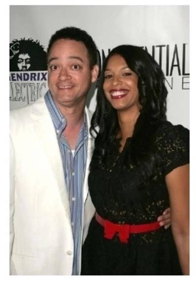 Is Christopher Reid Married? His Bio, Age, Wife, Height and Net Worth