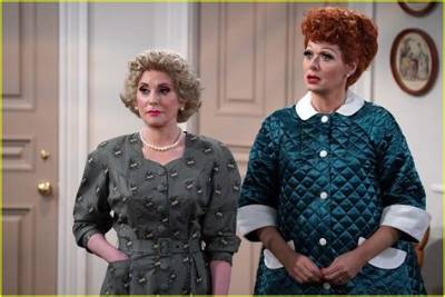 Is Debra Messing Related to Lucille Ball? Meet Her Family – Net Worth and Natural Hair Color Revealed