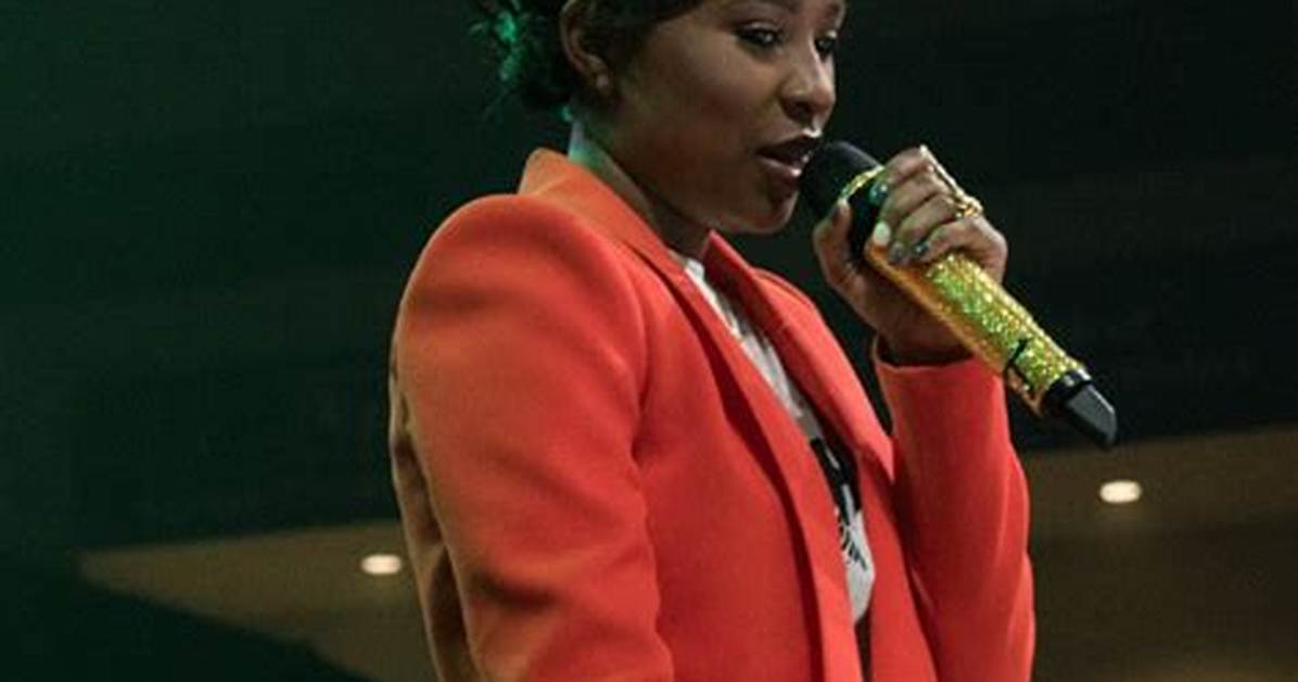 Is Dej Loaf Gay? Her Sexuality and Dating Partner