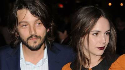 Is Diego Luna Married to Wife? or Dating a Girlfriend? Dating Rumors. Kids.