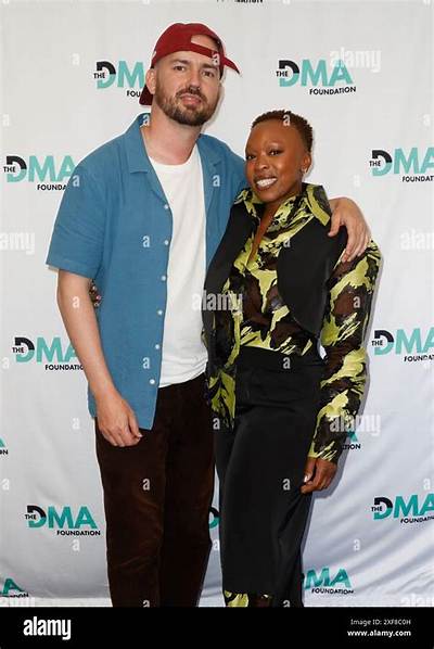 Is Dominique Moore Married to Kevin J Comedian? Husband and Married Life – Lovely Little Farm Actress