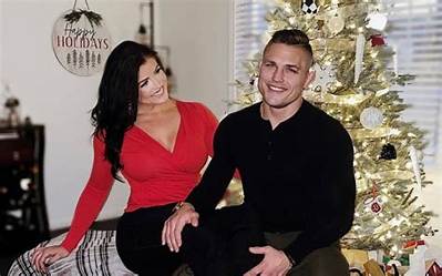Is Drew Dober Gay? Wife or Girlfriend – Who Is Hollis Casey? Married Life and Family