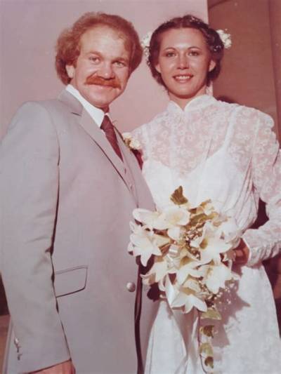 Is Eric Nobbs Married to Denise Newman? Wife and Age Details of the Actor Revealed