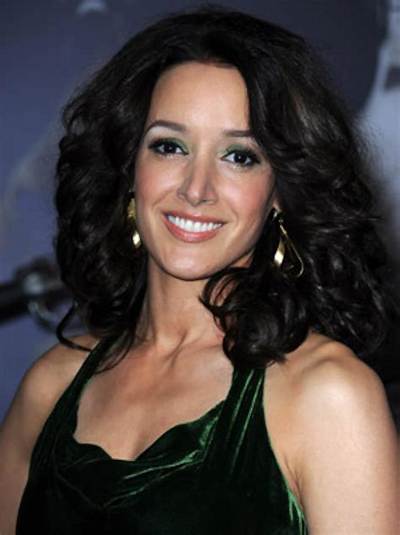 Is Jennifer Beals Gay? Age, Height, Net Worth