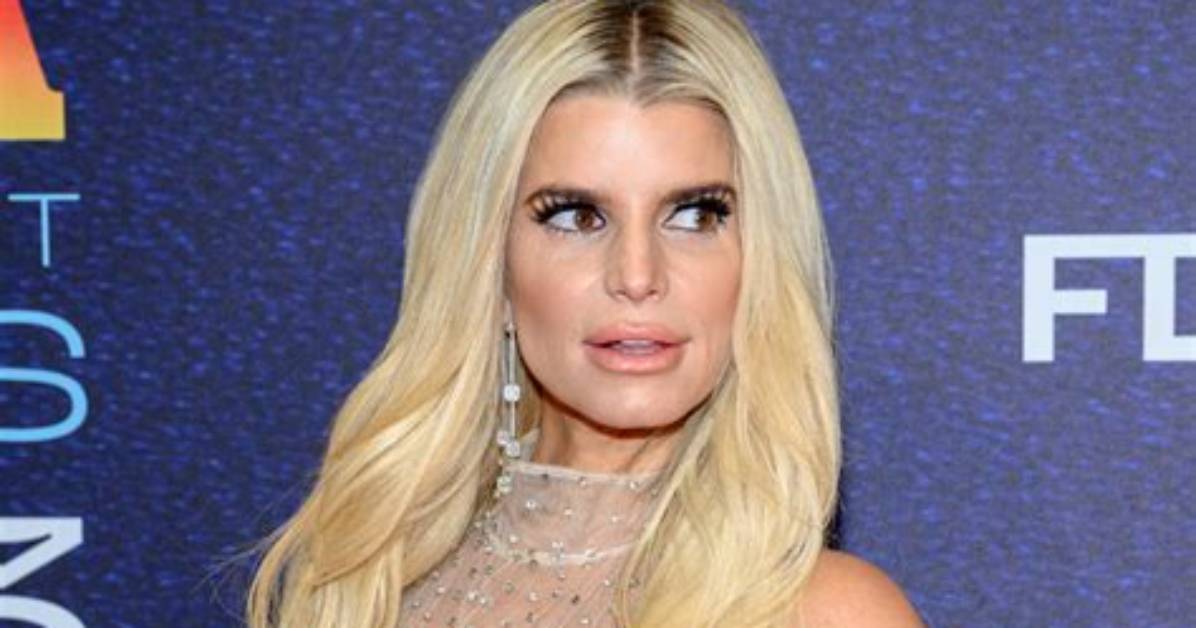 Is Jessica Simpson Sick? What Happened to Jessica Simpson 2022? How Did Jessica Simpson Lose Weight 2022? Does Jessica Simpson Brush Her Teeth Now?