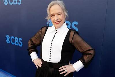 Is Kathy Bates Lesbian?