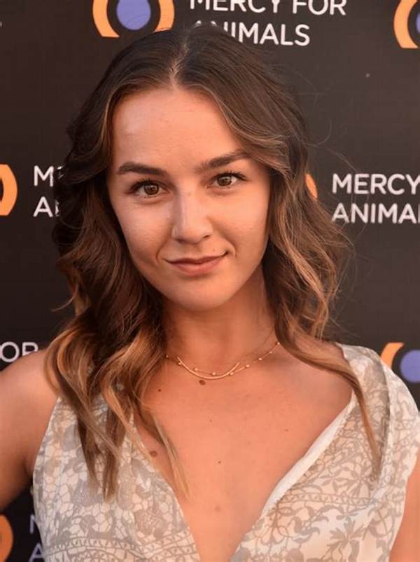 Is Lexi Ainsworth a Lesbian?