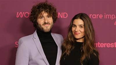 Is Lil Dicky Gay? Is He Married? Who His Partner!