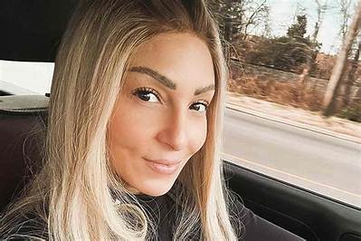 Is Lizzy Musi Dead or Still Alive? Wikipedia Bio Health Update and Family