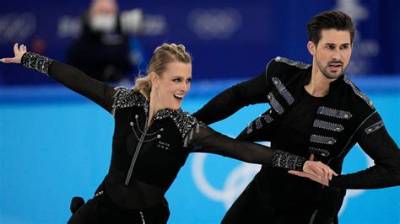 Is Madison Hubbell Still with Adrian Diaz – Are They Married or Engaged?