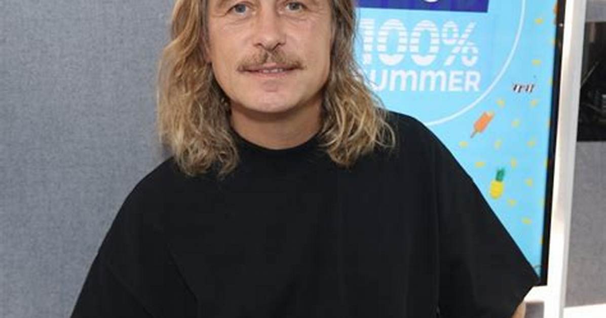 Is Mark Owen Gay? Age, Height, Net Worth
