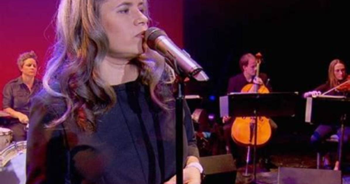 Is Natalie Merchant Hospitalized in 2023? Illness Health Update and Family