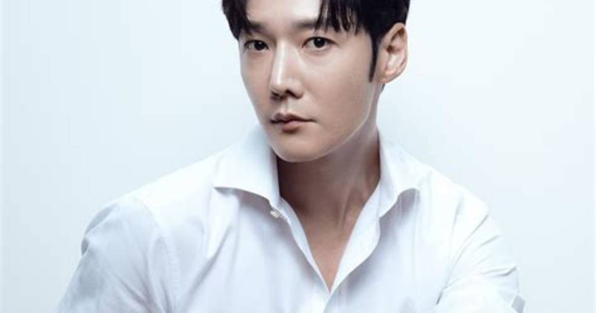 Is the Heir Star Choi Jin-Hyuk Married or Dating! Know His Wife, Drama, Mualaf, Age, Instagram, Net Worth, & More.