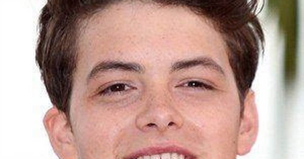 Israel Broussard - Age, Family, Bio