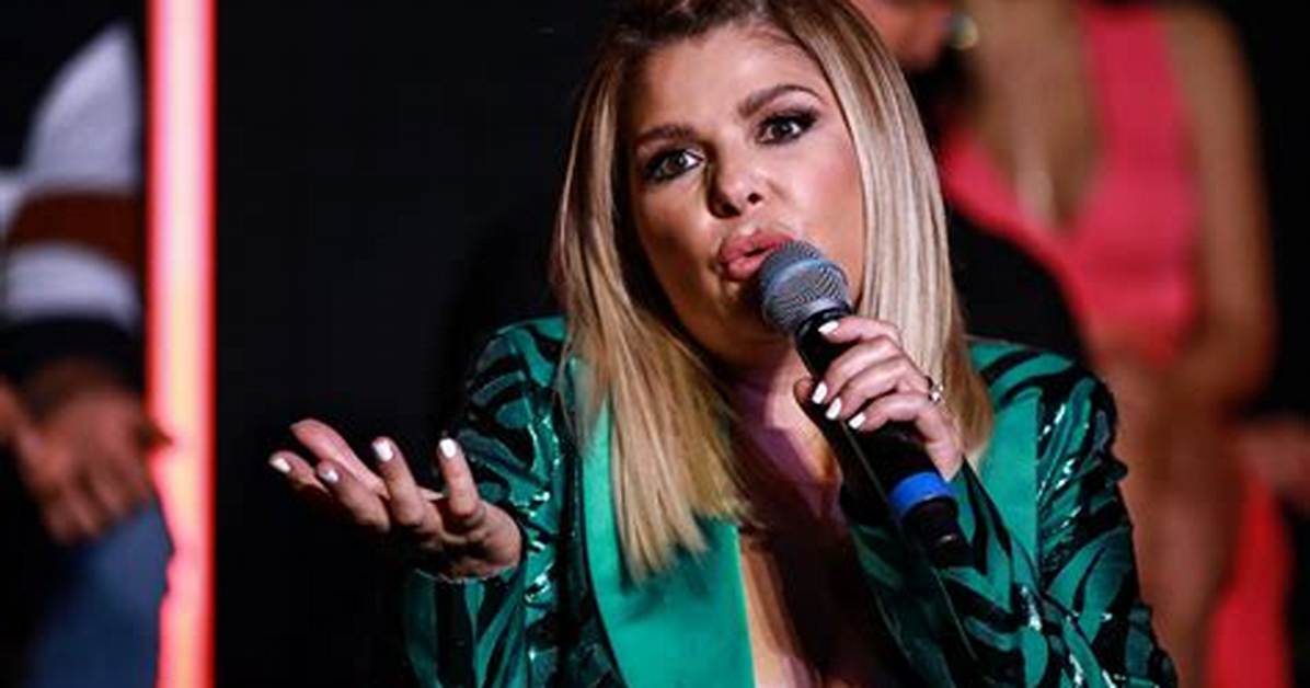 Itat%C3%Ad Cantoral Net Worth Wiki Age Weight 400. Jpg