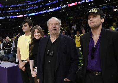 Jack Nicholson - Age, Family, Bio