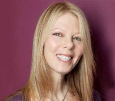 Jackie Fuchs, Attorney and the Former Bassist of All American Women Band Runaways Has Dated Multiple of Guys.