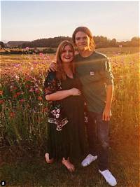 Jacob and Isabel Roloff Share That Newborn Son Is in Nicu
