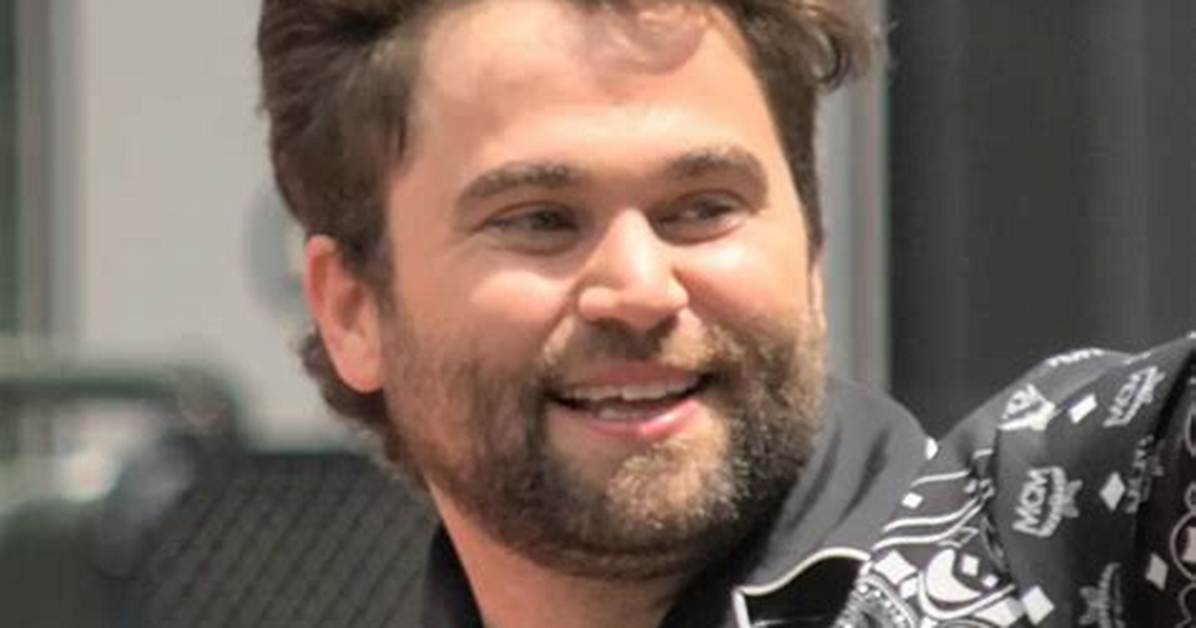 Jake Borelli Height, Weight, Net Worth, Age, Birthday, Wikipedia, Who, Nationality, Biography