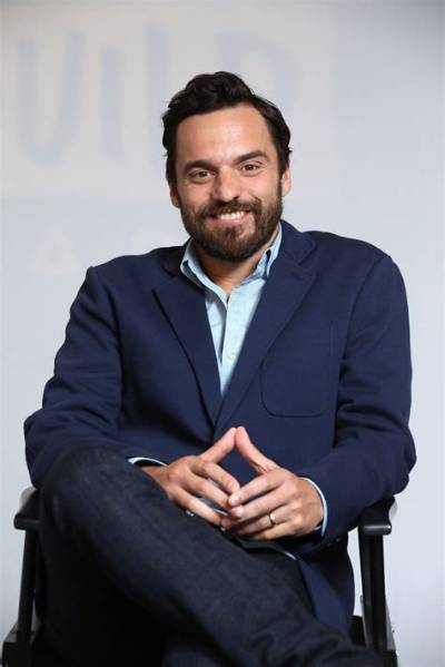 Jake Johnson Height, Weight, Net Worth, Age, Birthday, Wikipedia, Who, Nationality, Biography