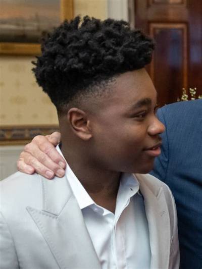 Jalyn Hall Bio (Wiki)