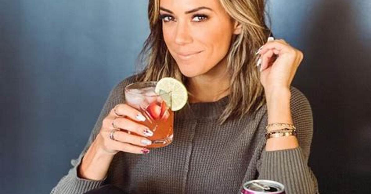 Jana Kramer Gives Tmi About Her New Relationship