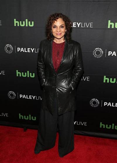 Jasmine Guy Net Worth - Wiki, Age, Weight and Height, Relationships, Family, and More